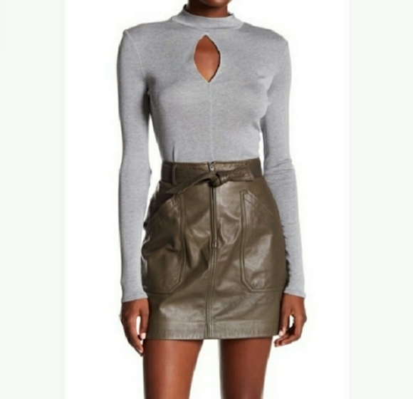 Frame 100% Silk Mock Neckline w/ Front Keyhole Long Sleeve Lightweight Sz L NWT - Picture 1 of 9